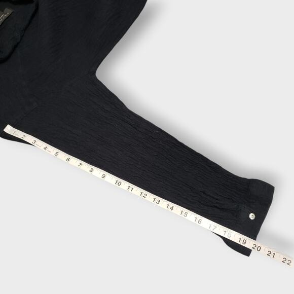 Tahari 100% Linen Crinkled Texture Black Button Up Shirt Sz XL Goth Neutral Core - Picture 9 of 11